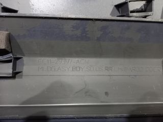 bontott FORD TRANSIT Bal hátsó Lökhárító Sarok (Műanyag)