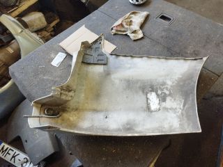 bontott FORD TRANSIT Bal hátsó Lökhárító Sarok (Műanyag)