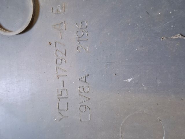 bontott FORD TRANSIT Bal hátsó Lökhárító Sarok (Műanyag)