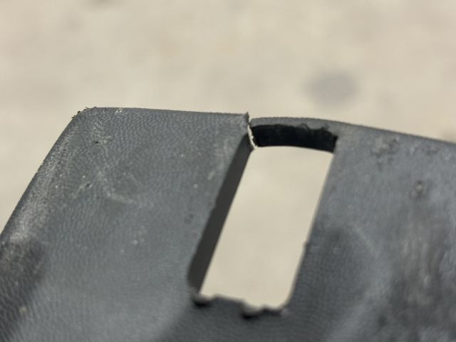 bontott FORD TRANSIT Bal hátsó Lökhárító Sarok (Műanyag)