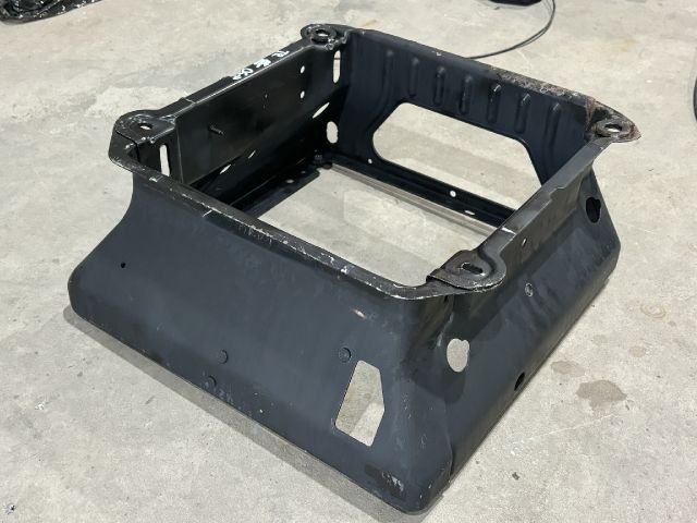 bontott FORD TRANSIT Bal hátsó Ülés Rögzítő