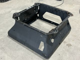 bontott FORD TRANSIT Bal hátsó Ülés Rögzítő