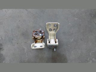 bontott FORD TRANSIT Bal hátsó Zsanér