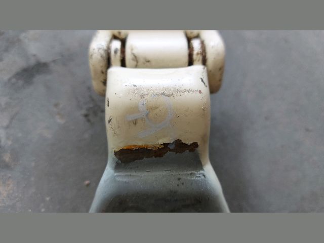 bontott FORD TRANSIT Bal hátsó Zsanér