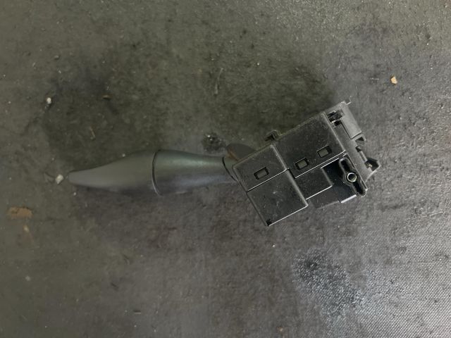 bontott FORD TRANSIT Bal Kormánykapcsoló Irányjelző