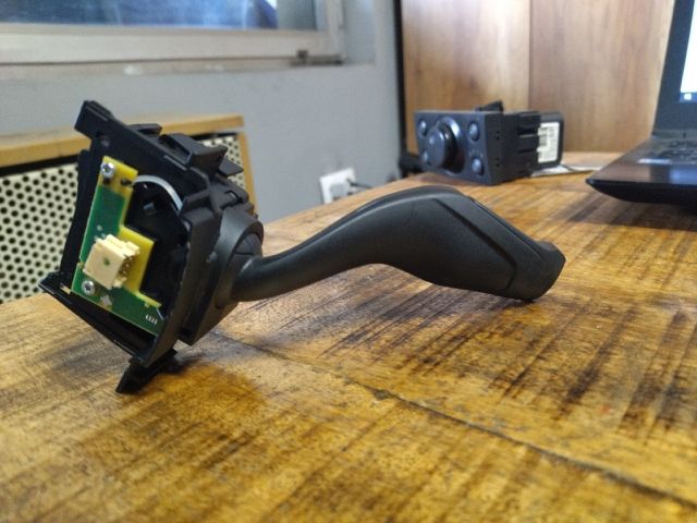 bontott FORD TRANSIT Bal Kormánykapcsoló Irányjelző