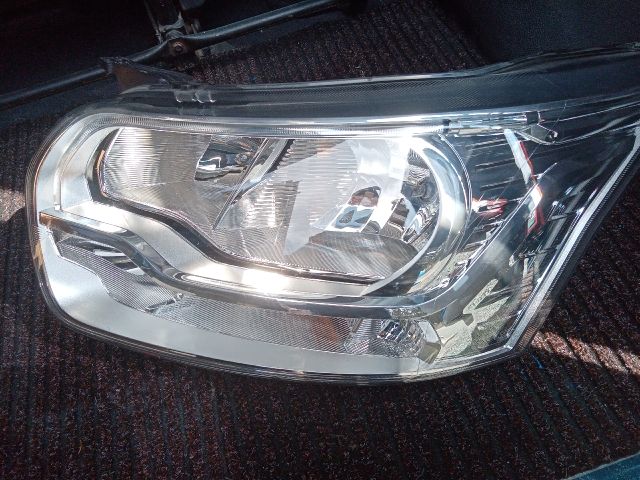 bontott FORD TRANSIT Bal Ledes Fényszóró