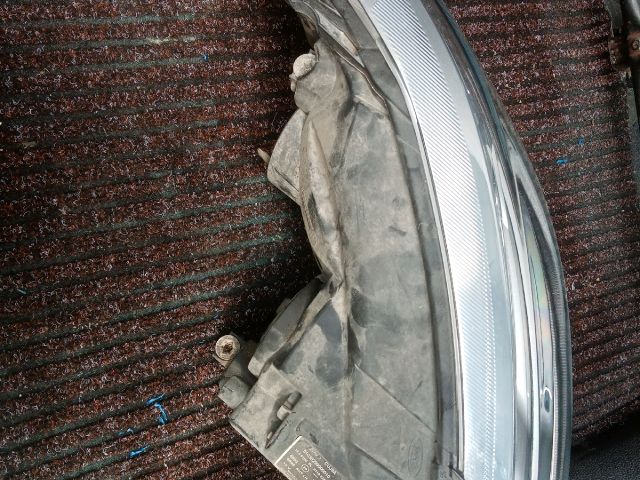 bontott FORD TRANSIT Bal Ledes Fényszóró