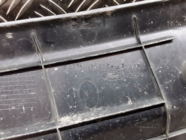 bontott FORD TRANSIT Bal Szélvédő Alatti Vízelvezető Műanyag