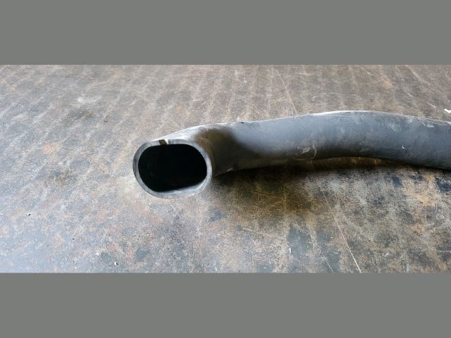 bontott FORD TRANSIT Bal Szélvédő Alatti Vízelvezető Műanyag