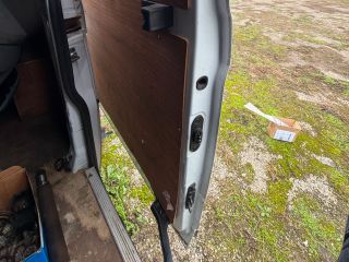 bontott FORD TRANSIT Bal Tolóajtó (Részeivel)