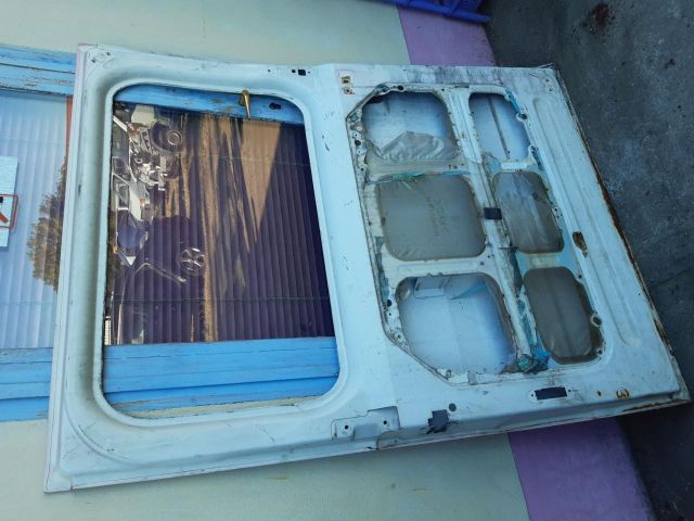 bontott FORD TRANSIT Bal Tolóajtó (Üres lemez)