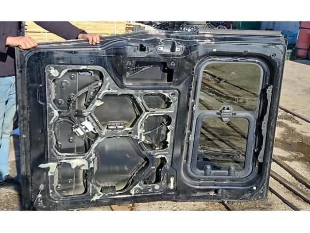 bontott FORD TRANSIT Bal Tolóajtó (Üres lemez)