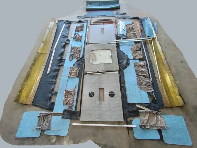 bontott FORD TRANSIT Beltéri Dekor Szett