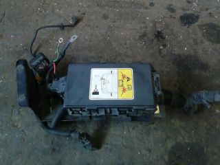 bontott FORD TRANSIT Biztosítéktábla Motortér