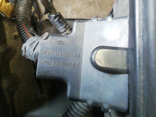 bontott FORD TRANSIT Biztosítéktábla Motortér