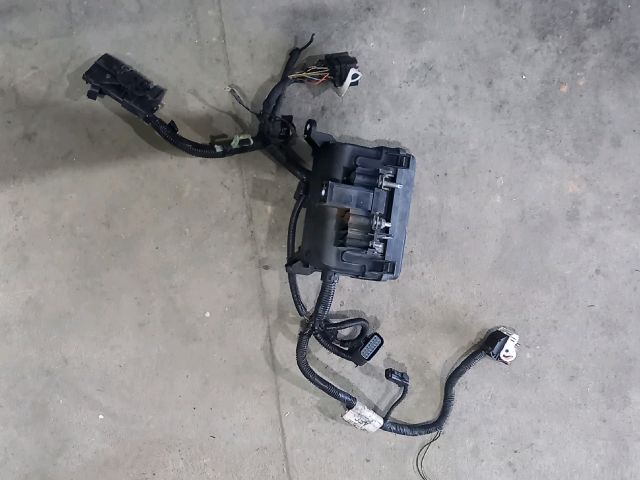 bontott FORD TRANSIT Biztosítéktábla Utastér