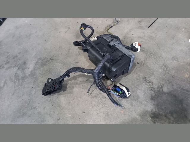 bontott FORD TRANSIT Biztosítéktábla Utastér