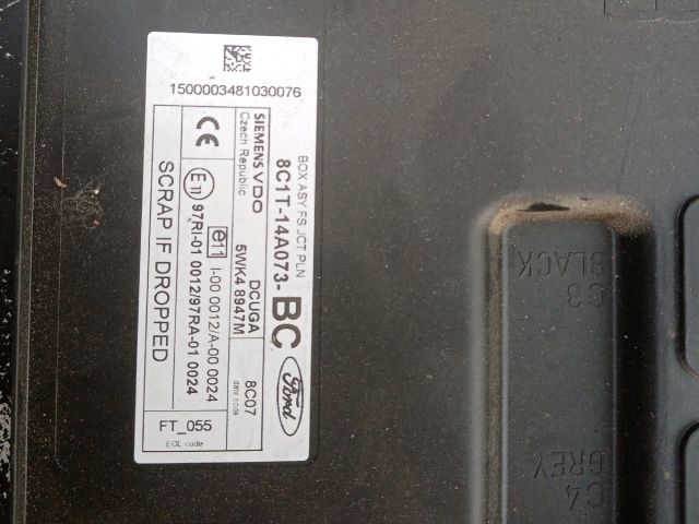 bontott FORD TRANSIT Biztosítéktábla Utastér