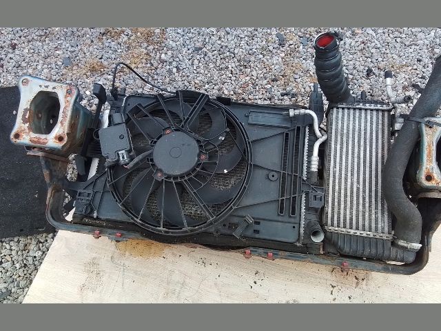 bontott FORD TRANSIT CONNECT Komplett Homlokfal (Részeivel)