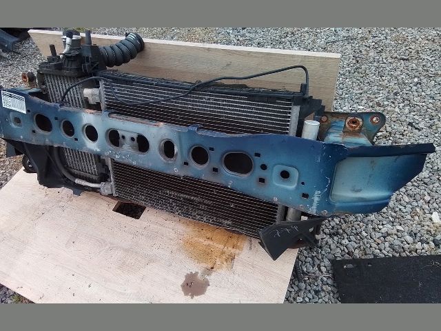 bontott FORD TRANSIT CONNECT Komplett Homlokfal (Részeivel)