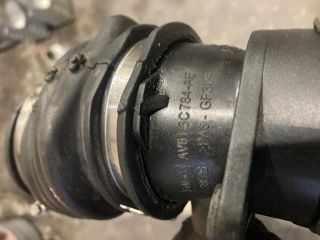 bontott FORD TRANSIT CONNECT Légbeömlő Cső