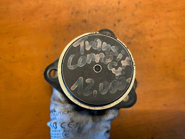 bontott FORD TRANSIT CONNECT Generátor