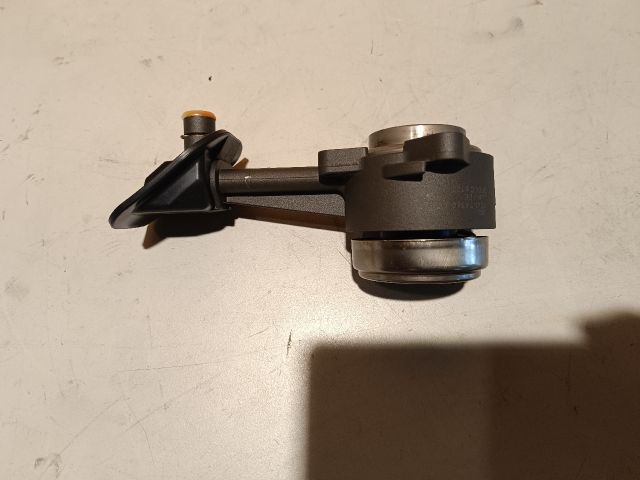 bontott FORD TRANSIT CONNECT Kinyomó Csapágy