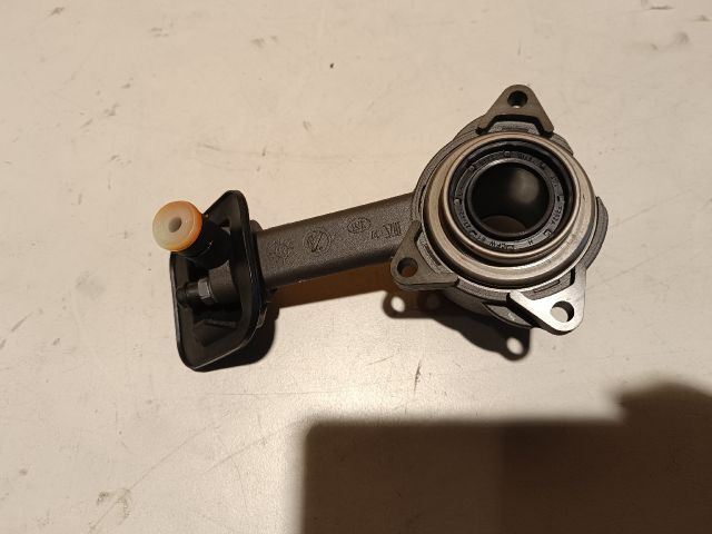 bontott FORD TRANSIT CONNECT Kinyomó Csapágy