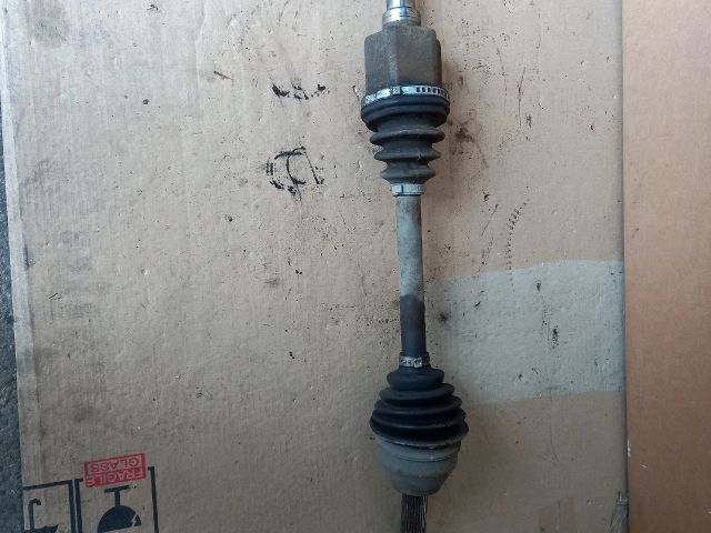 bontott FORD TRANSIT CONNECT Bal Féltengely