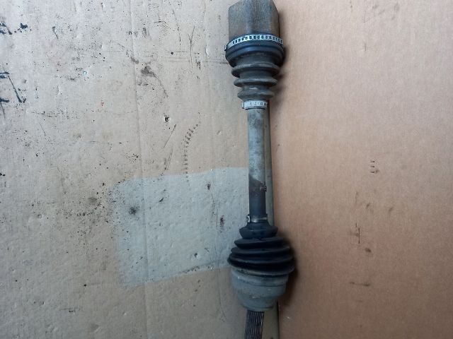 bontott FORD TRANSIT CONNECT Bal Féltengely