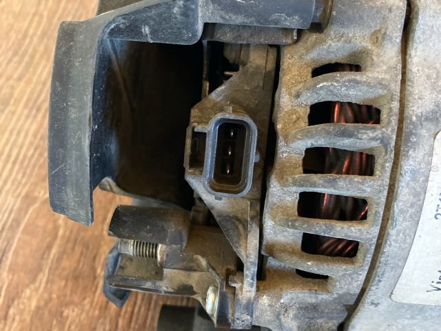 bontott FORD TRANSIT CONNECT Generátor