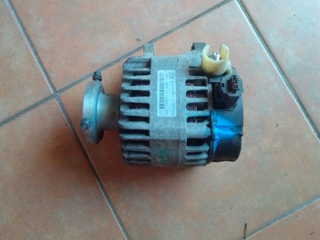 bontott FORD TRANSIT CONNECT Generátor