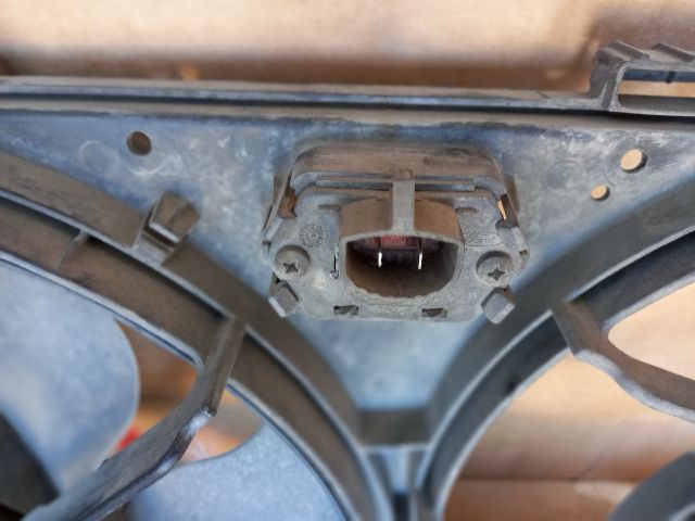 bontott FORD TRANSIT CONNECT Hűtőventilátor