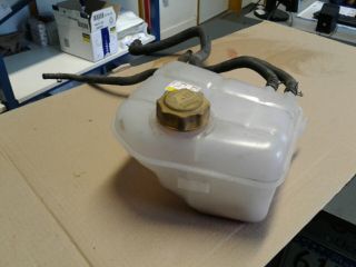 bontott FORD TRANSIT CONNECT Kiegyenlítő Tartály