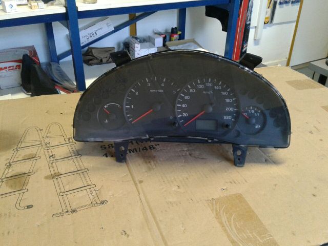 bontott FORD TRANSIT CONNECT Kilométeróra