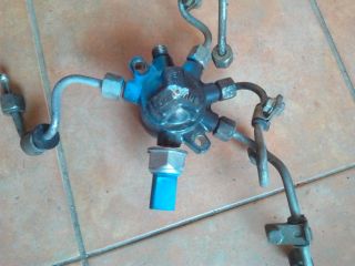 bontott FORD TRANSIT CONNECT Közösnyomócső