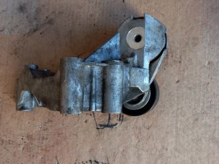 bontott FORD TRANSIT CONNECT Szíjfeszítő Görgő