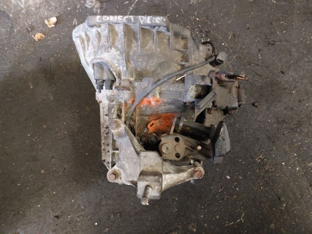 bontott FORD TRANSIT CONNECT Váltó (Mechanikus)