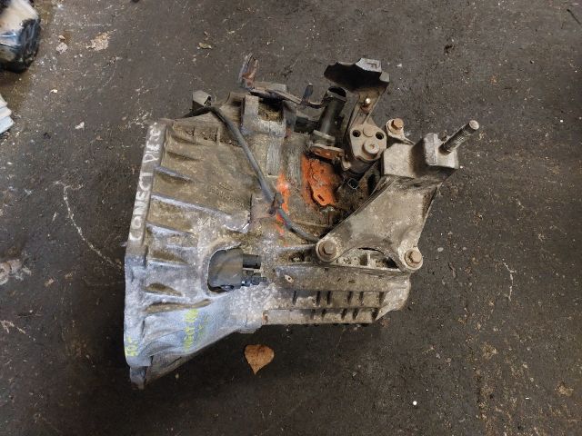 bontott FORD TRANSIT CONNECT Váltó (Mechanikus)