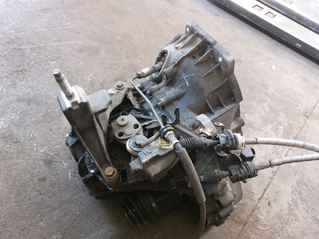 bontott FORD TRANSIT CONNECT Váltó (Mechanikus)