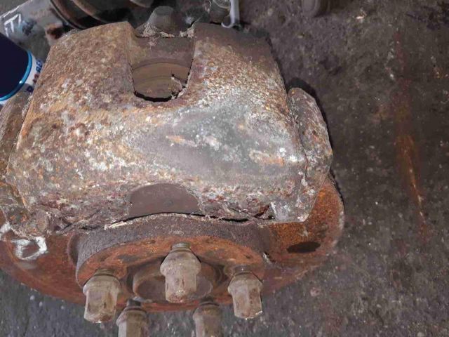 bontott FORD TRANSIT CONNECT Bal első Csonkállvány Kerékaggyal