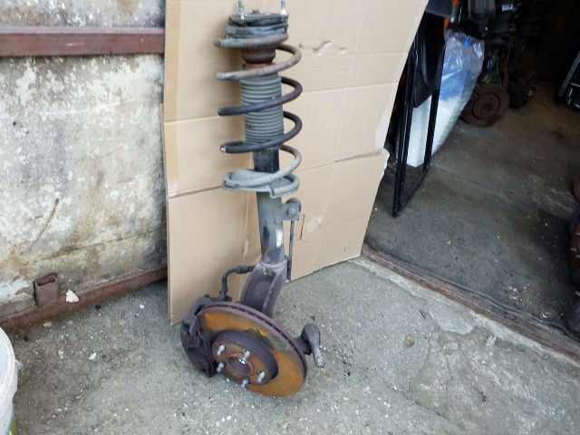 bontott FORD TRANSIT CONNECT Bal első Csonkállvány Kerékaggyal