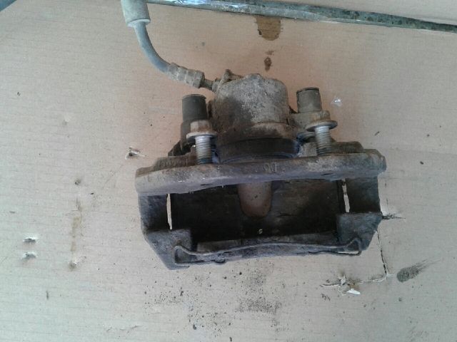 bontott FORD TRANSIT CONNECT Bal első Féknyereg Munkahengerrel