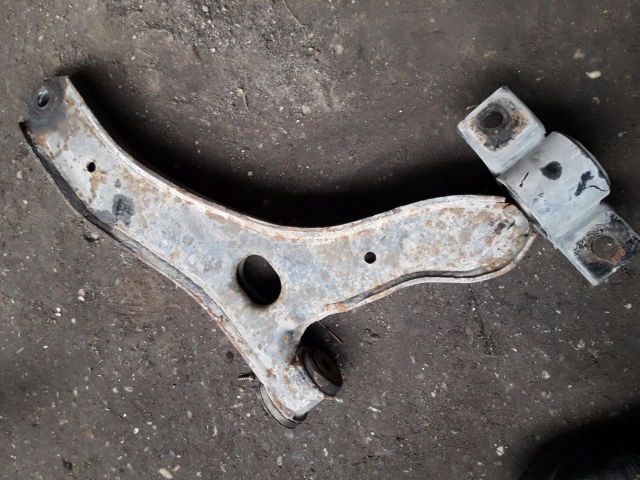 bontott FORD TRANSIT CONNECT Bal első Lengőkar