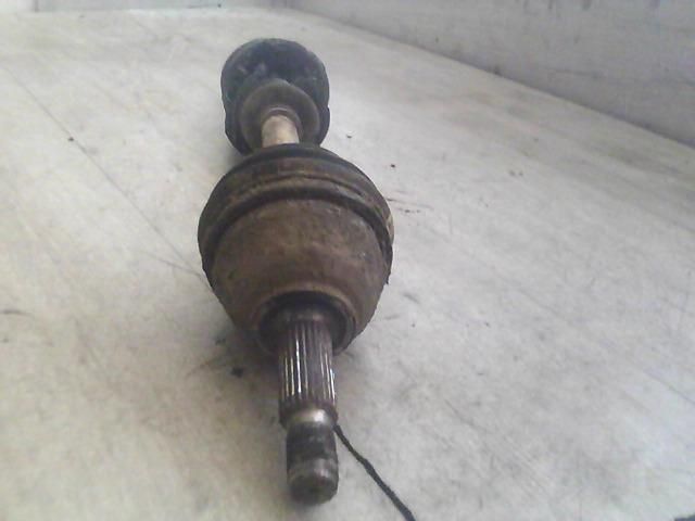 bontott FORD TRANSIT CONNECT Bal Féltengely