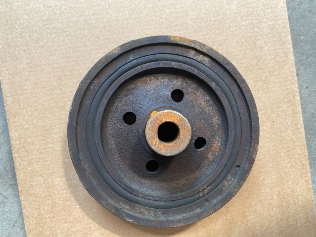 bontott FORD TRANSIT CONNECT Főtengely Szíjtárcsa