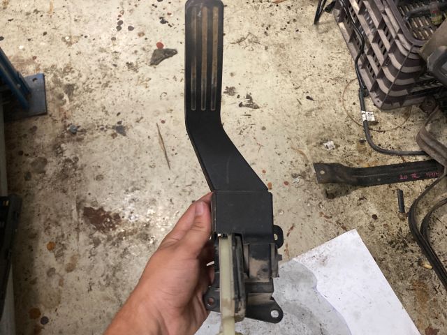 bontott FORD TRANSIT CONNECT Gázpedál (Elektromos)