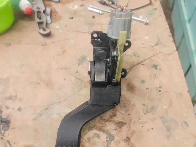 bontott FORD TRANSIT CONNECT Gázpedál (Elektromos)