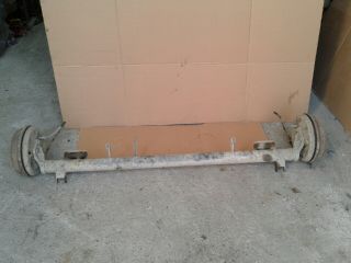 bontott FORD TRANSIT CONNECT Hátsó Híd (Dobfékes)